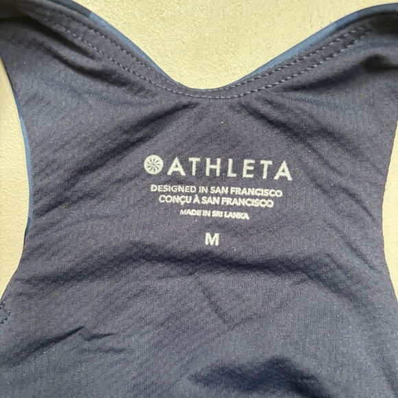 EUC Athleta Lightning Support Tank Camo Lux Navy M Yoga Lift Run Pilates Climb - Picture 6 of 6